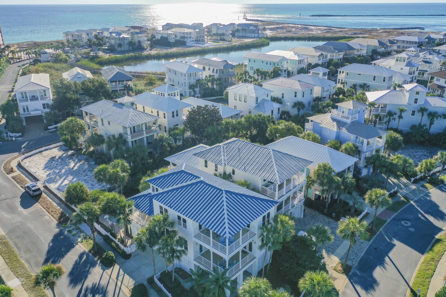 Aerial view of Destin Pointe and the Gulf